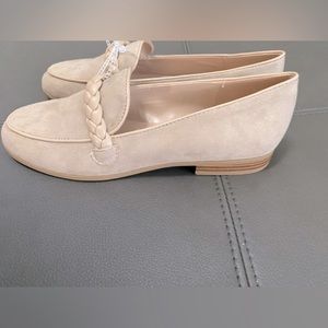 Bandolino Nora Braided Detailed Loafer